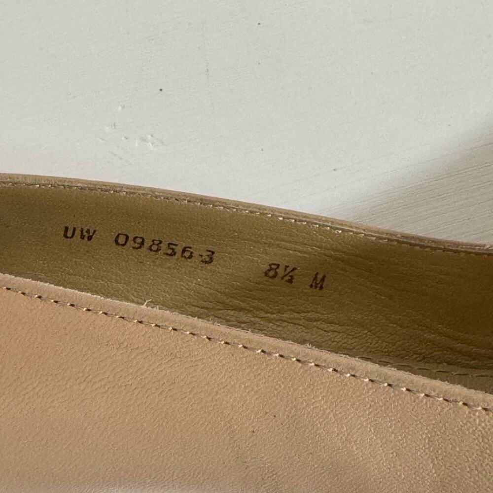 Stuart Weitzman Taupe/Tan Adobe Kid leather pumps - Picture 9 of 10